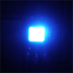 ALC-F270-Zの青色発光
