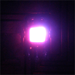 ALC-F270-Zの紫色発光